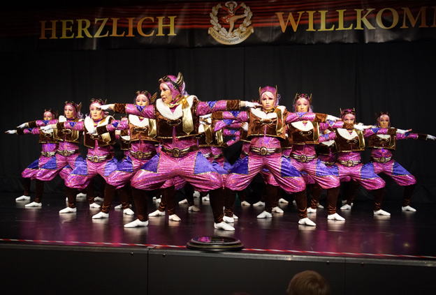 Amazonentanzkorps-05